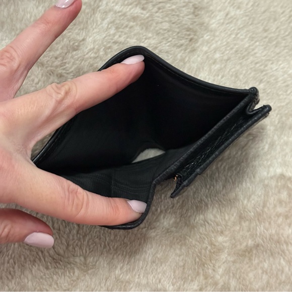 Gucci Black Pebbled Leather wallet - Picture 8 of 8